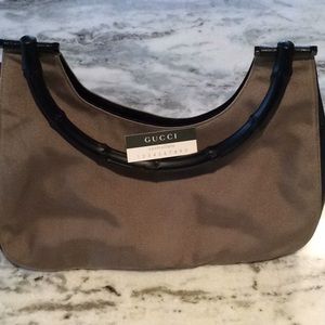 Bamboo hobo is back! Vintage Gucci Bamboo Hobo